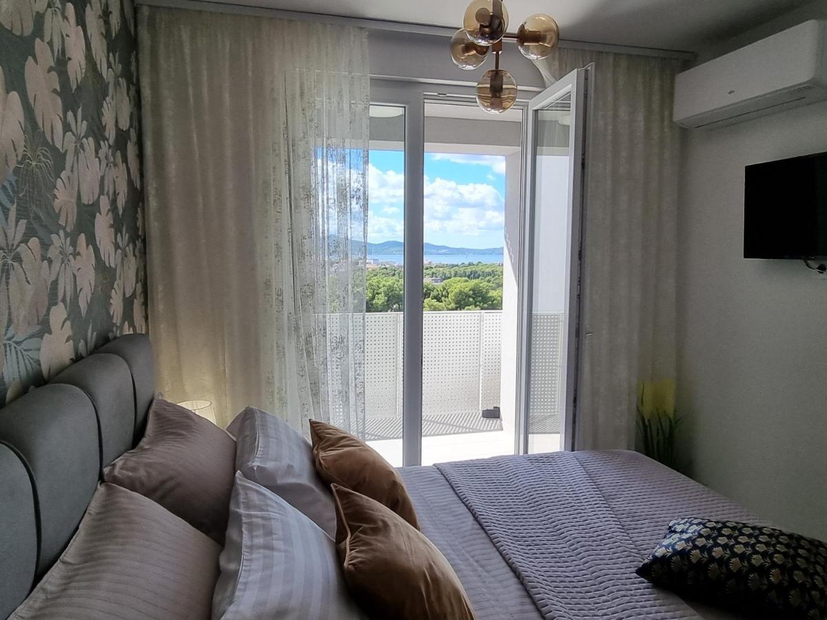 Apartment "50 Shades" With Balcony And Free Parking In The Garage Zadar Buitenkant foto