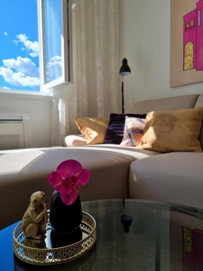 Apartment "50 Shades" With Balcony And Free Parking In The Garage Zadar Buitenkant foto